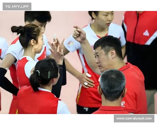 中国女排主教练赵勇等三人赴意大利进行专项业务学习与经验交流