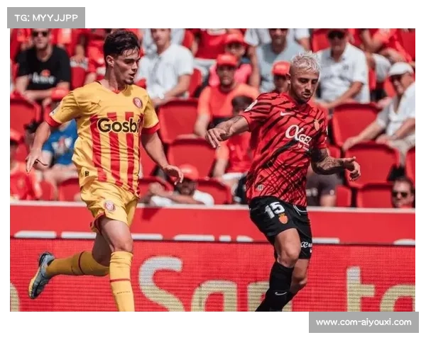 塞维利亚1-1战平赫罗纳，比赛因风暴天气延期至周日举行